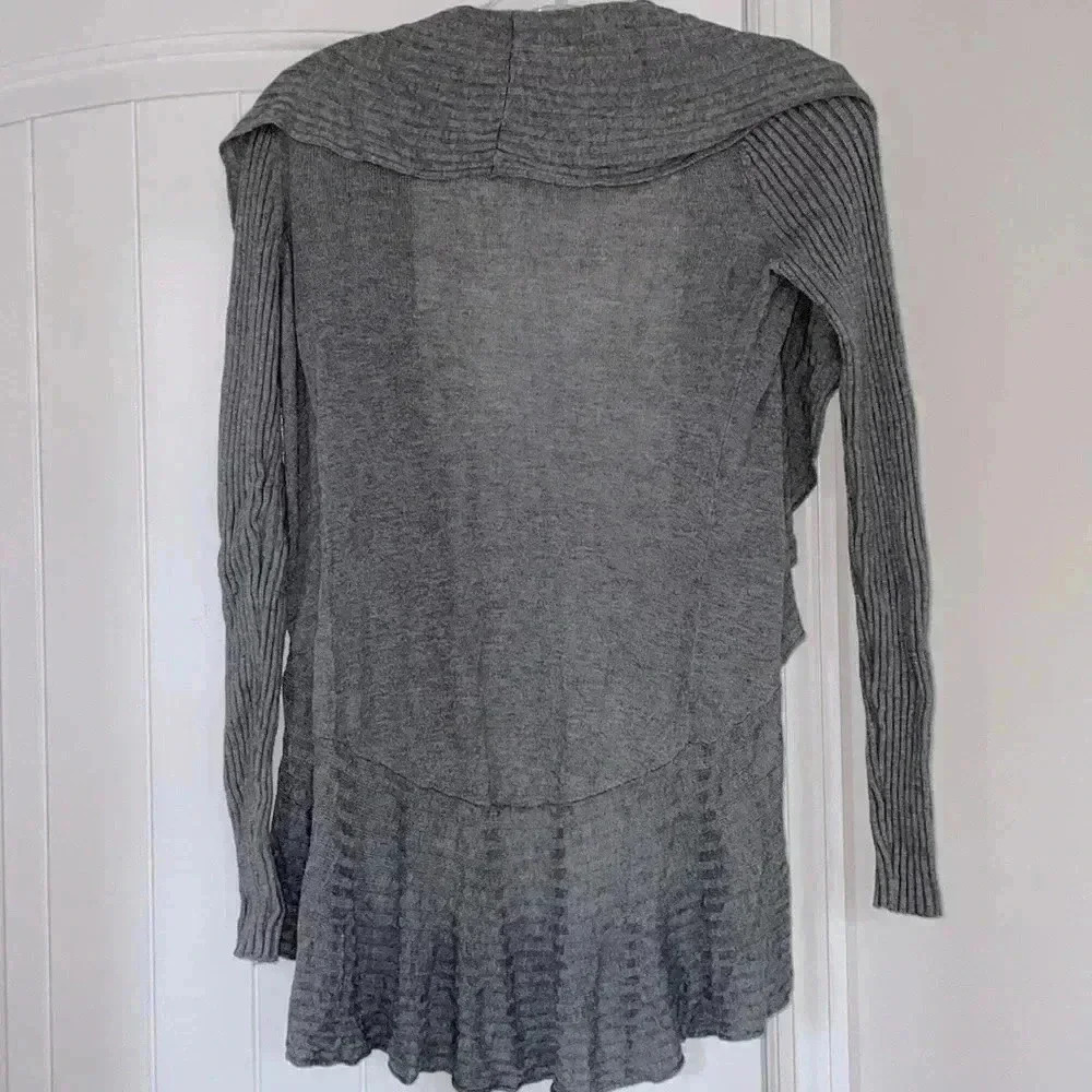Express cardigan - Picture 2 of 3